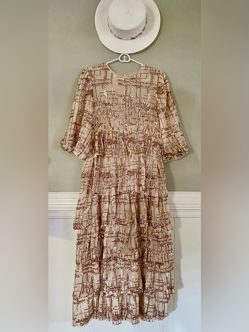 En Saison Embellished Tiered Midi Dress - Picture 3 of 10